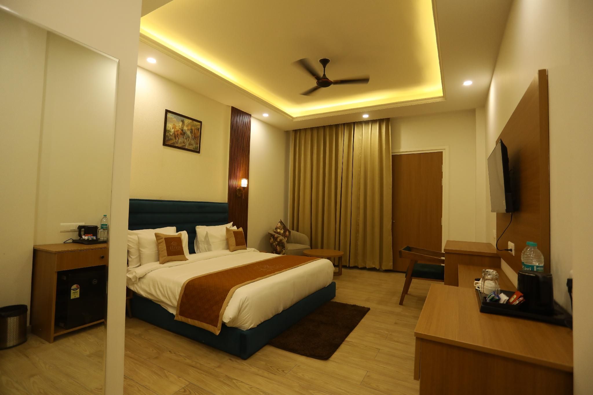 Forest View Room