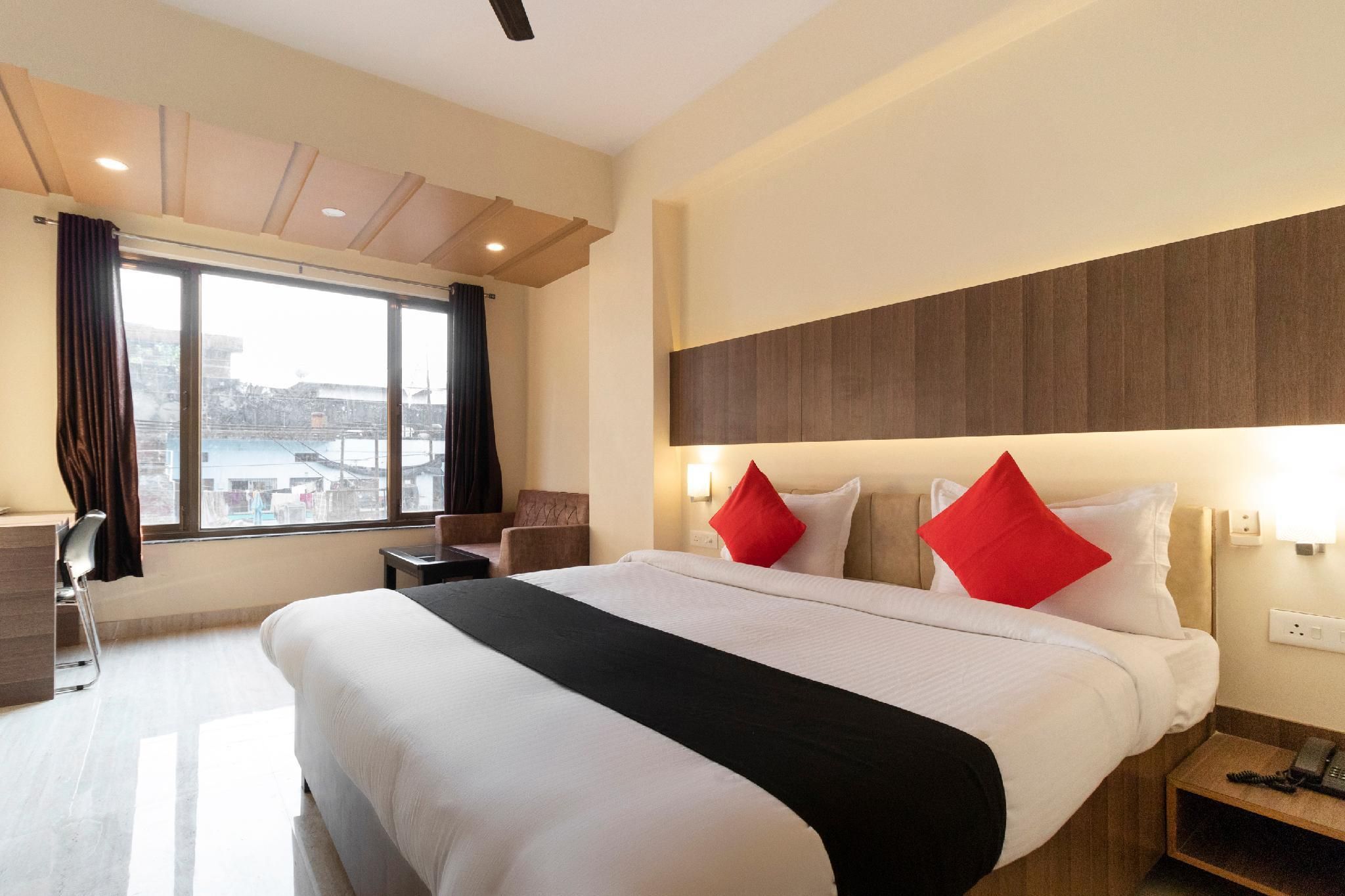 SPOT ON Room without Air Conditioning