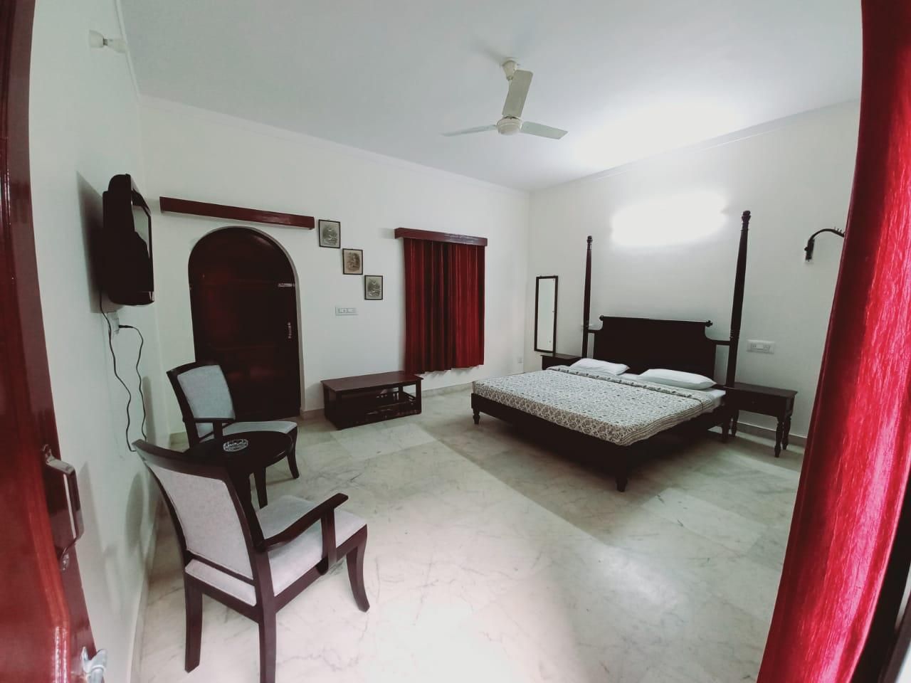 Double Room