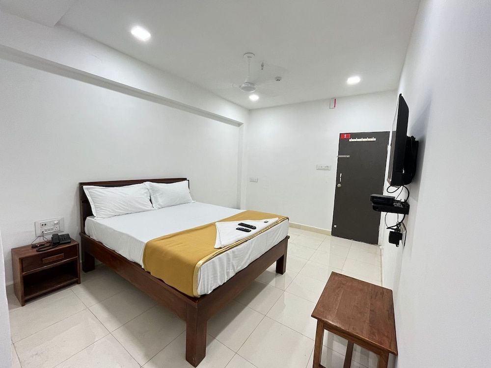 Hotel Nature Peak Double Room, City View