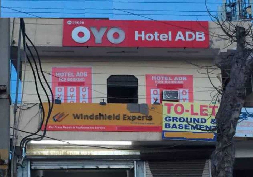 OYO Flagship 810741 Hotel Adb