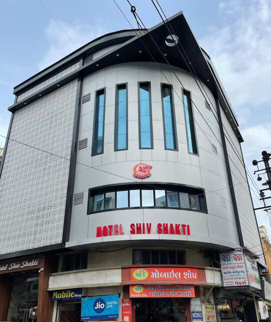 Hotel Shiv Shakti