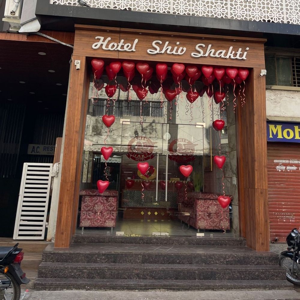 Shiv-Shakti Hotel