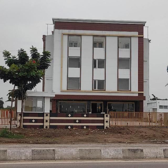 Chandra Residency 