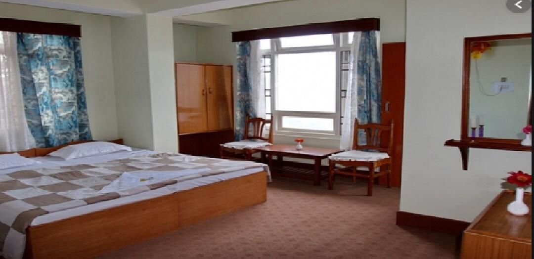 ce6ff3115268ab36746bc26ab133cbb3