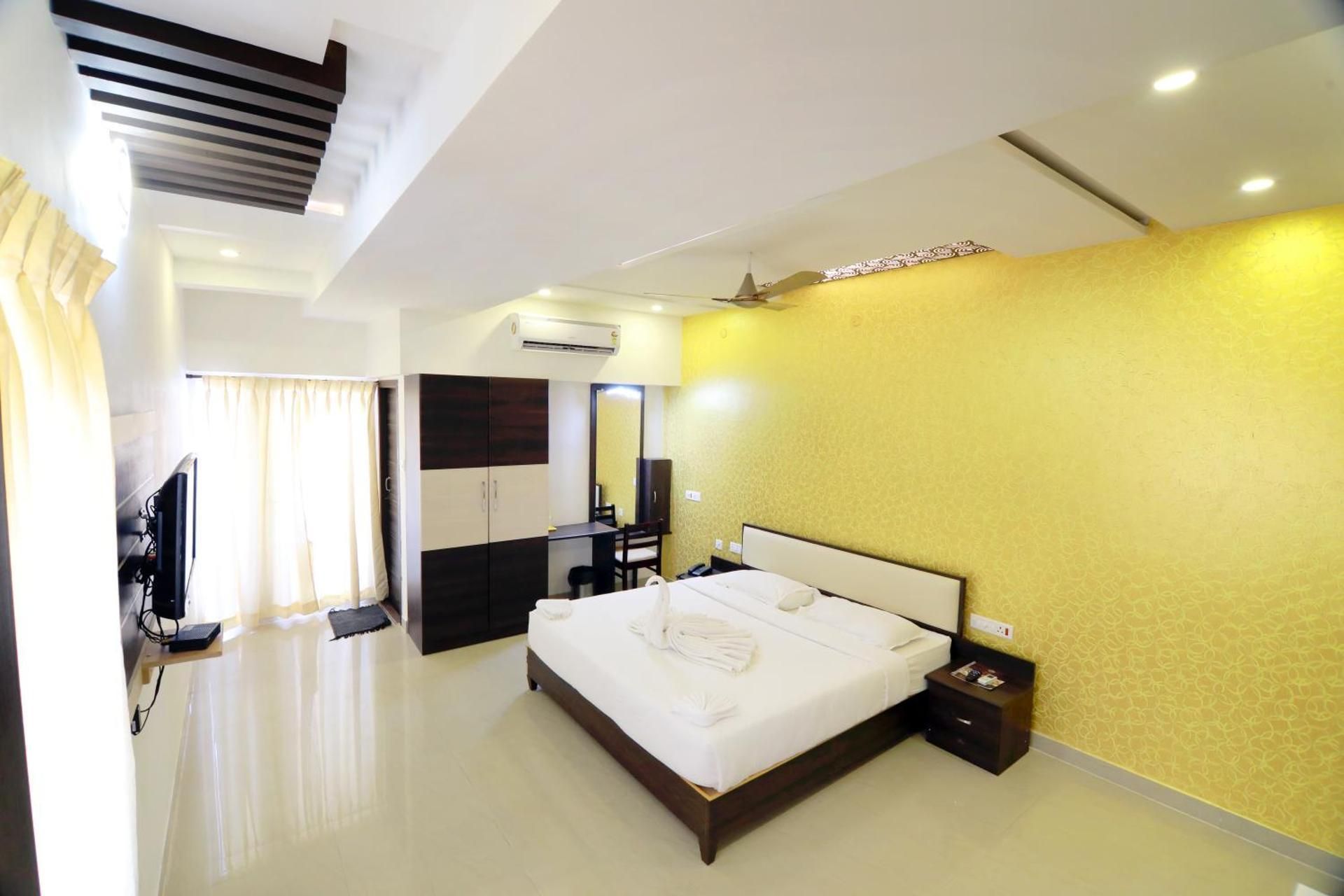 Deluxe Suite