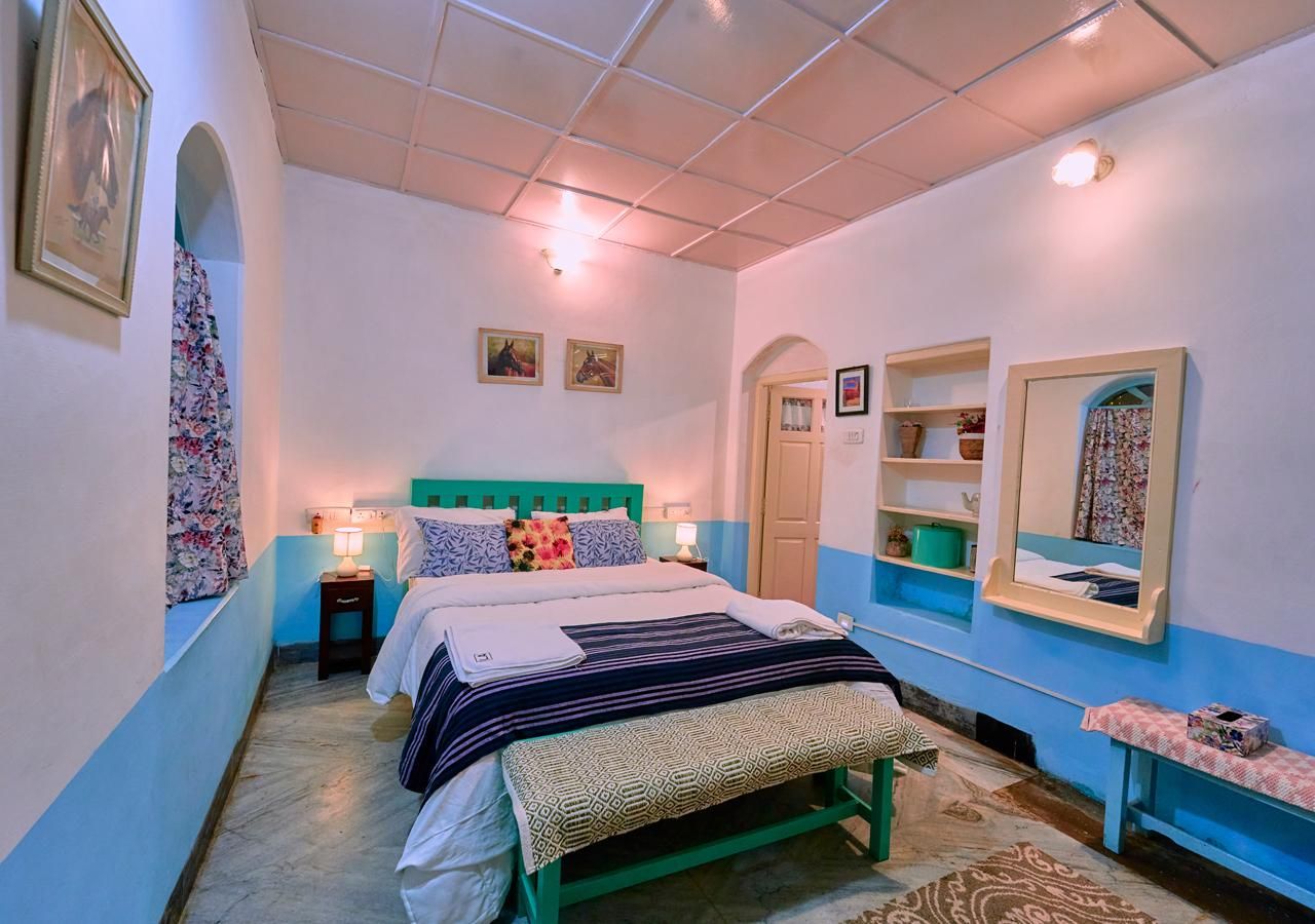 Deluxe Queen Room