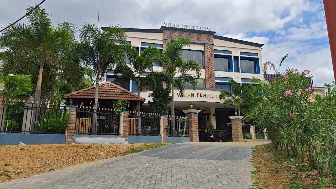 Velan Temple View Palani