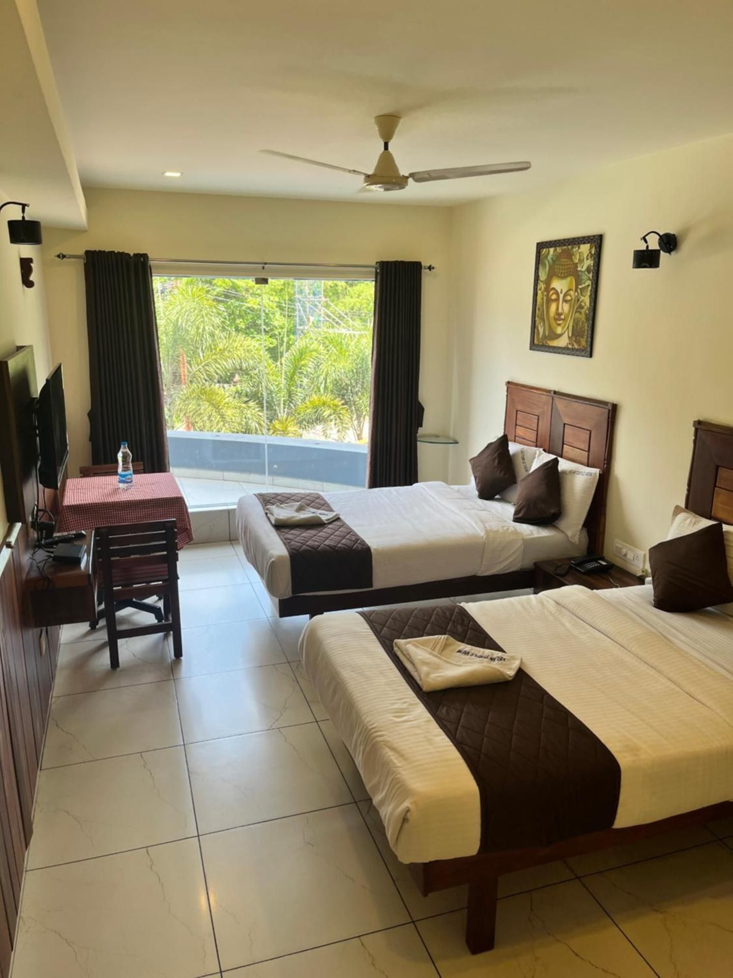 Deluxe Double Room AC