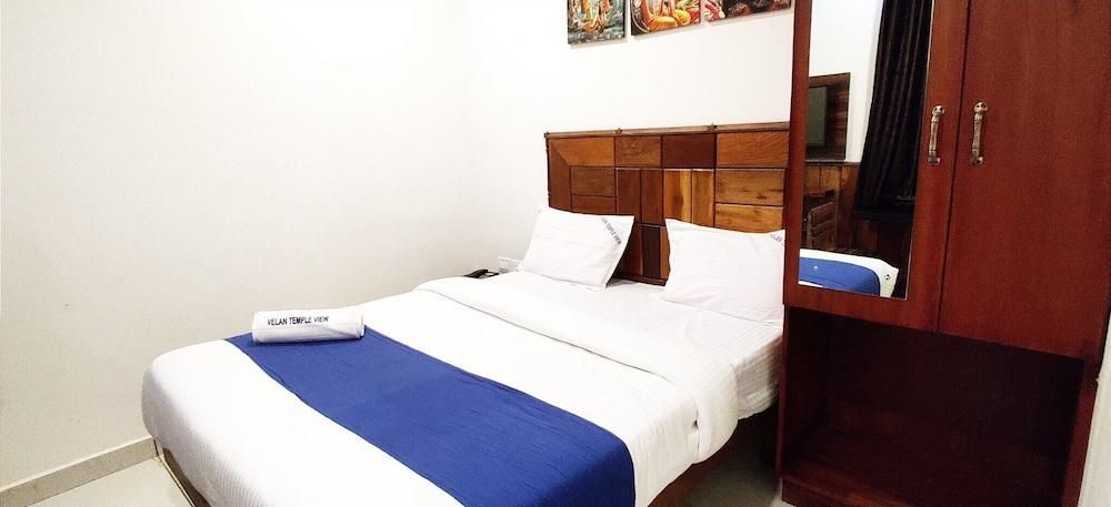 Deluxe Double Room AC