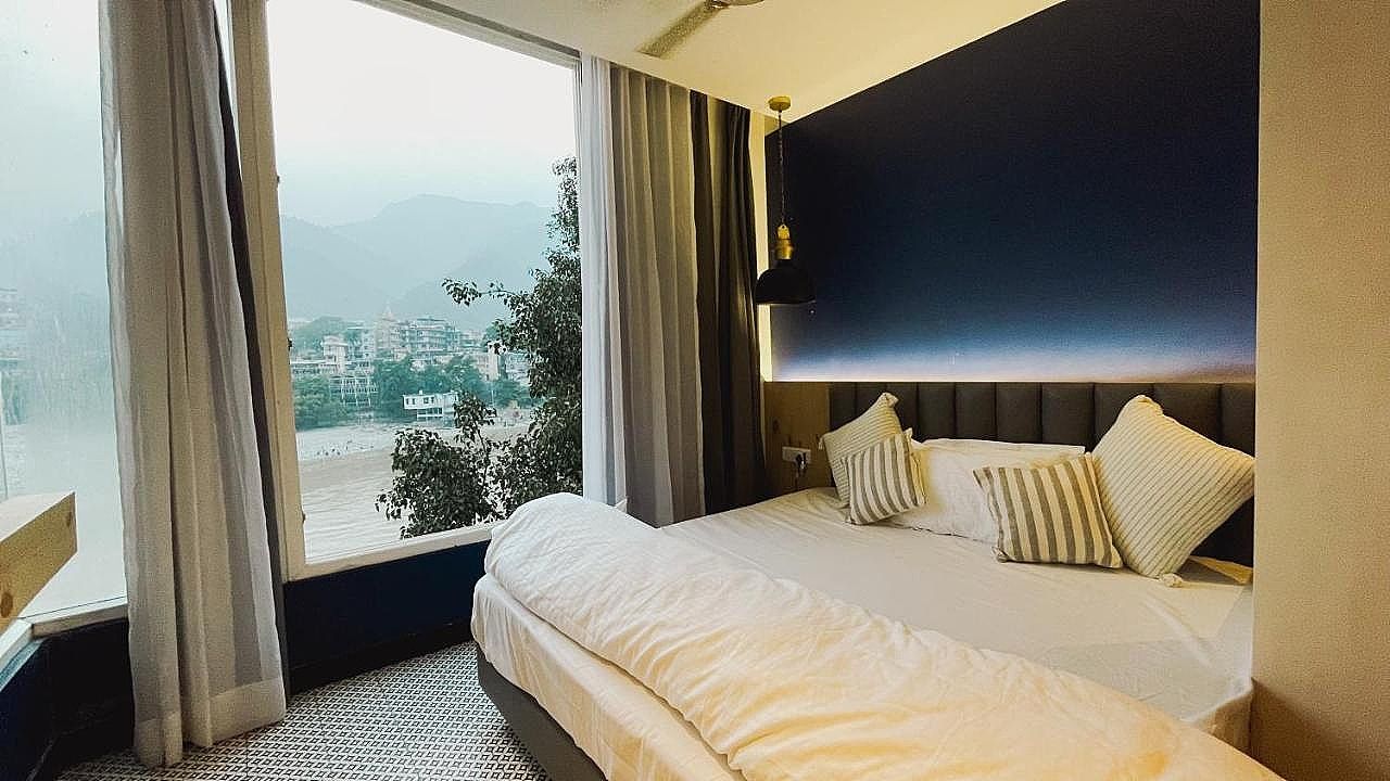 Joey's By The Ganges Double Room 2