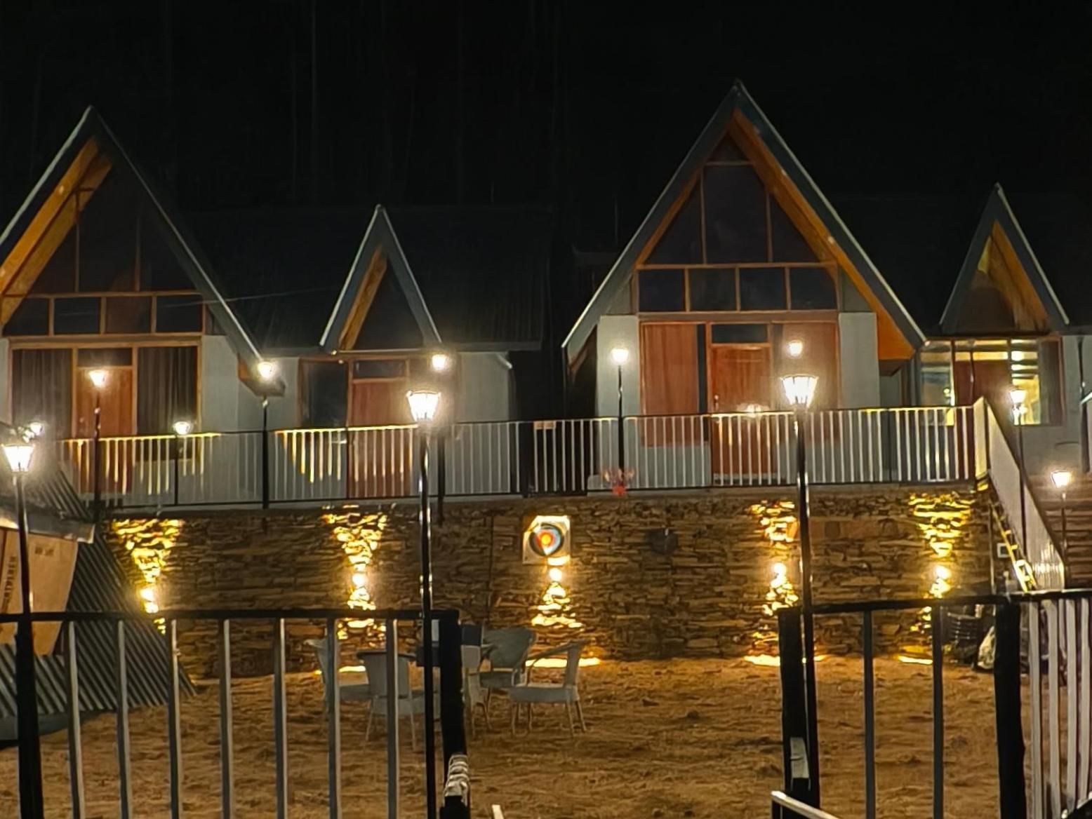 Snowind Cottages