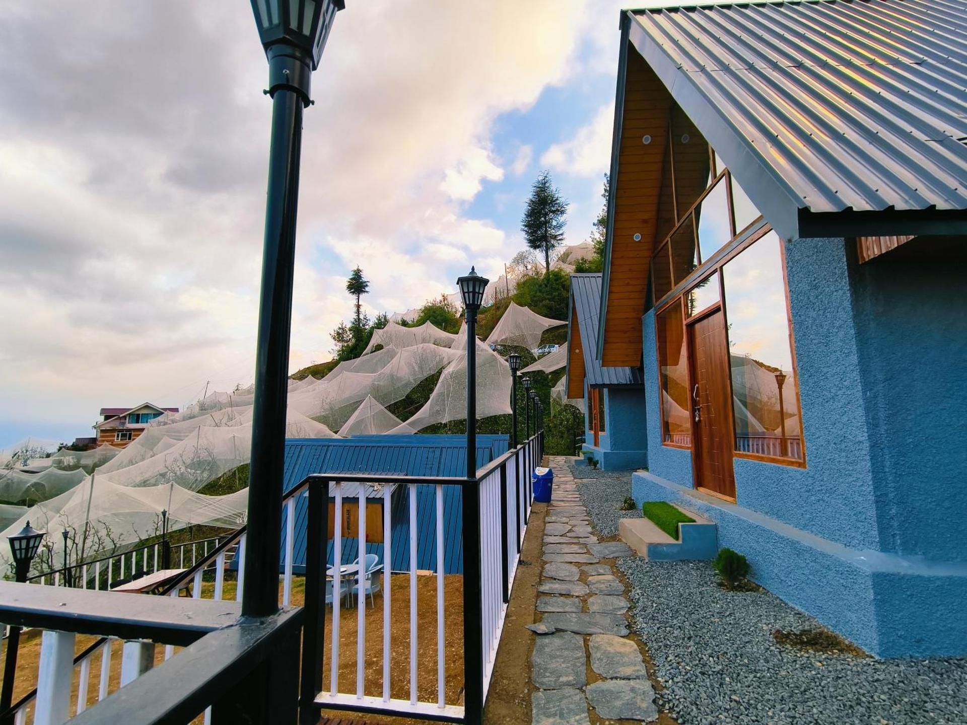 Snowind Cottages