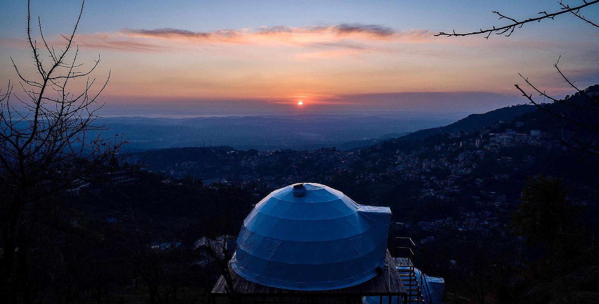 Deluxe 2-Bedroom Suite