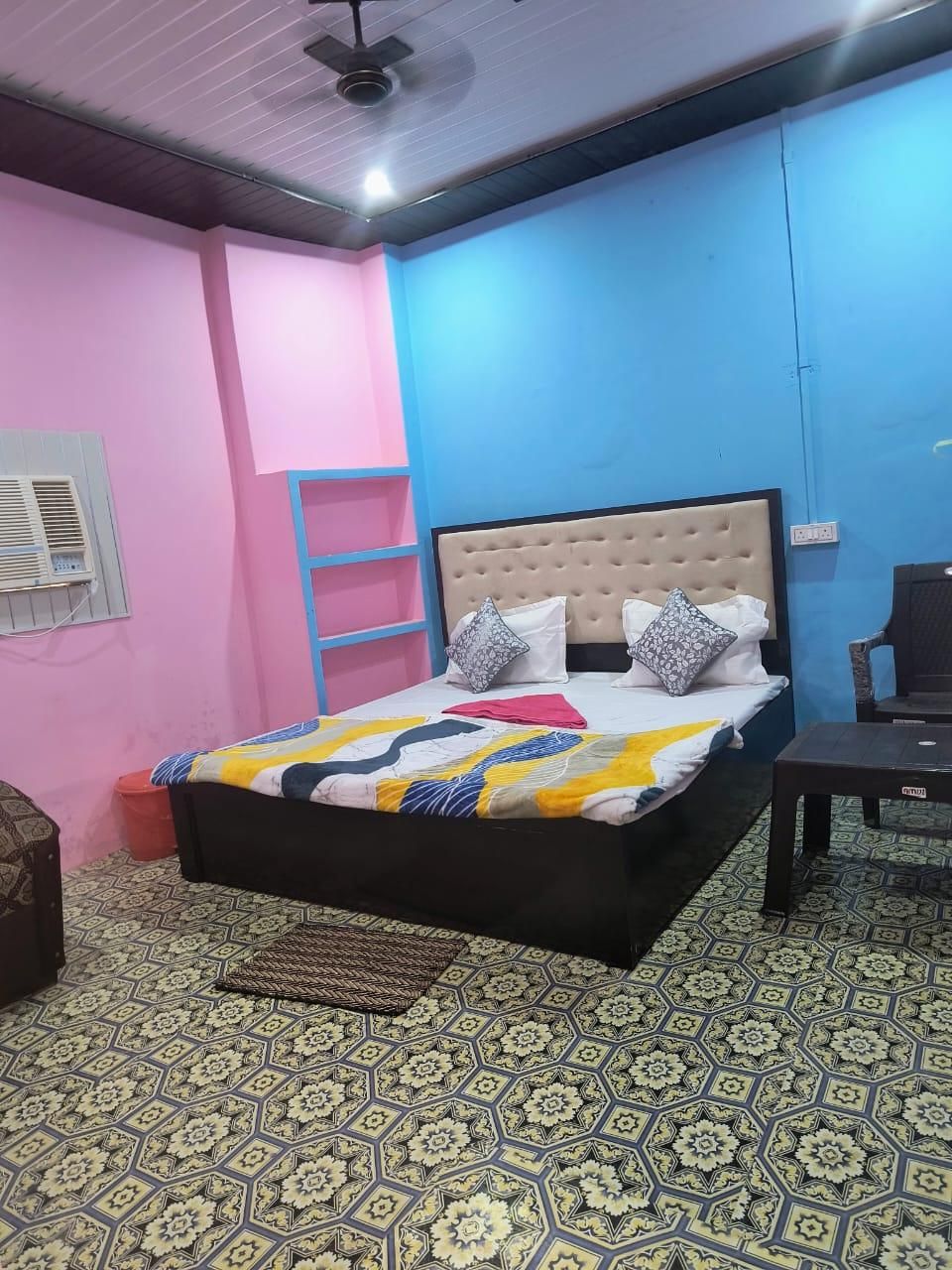 Deluxe Room with Air Conditioning