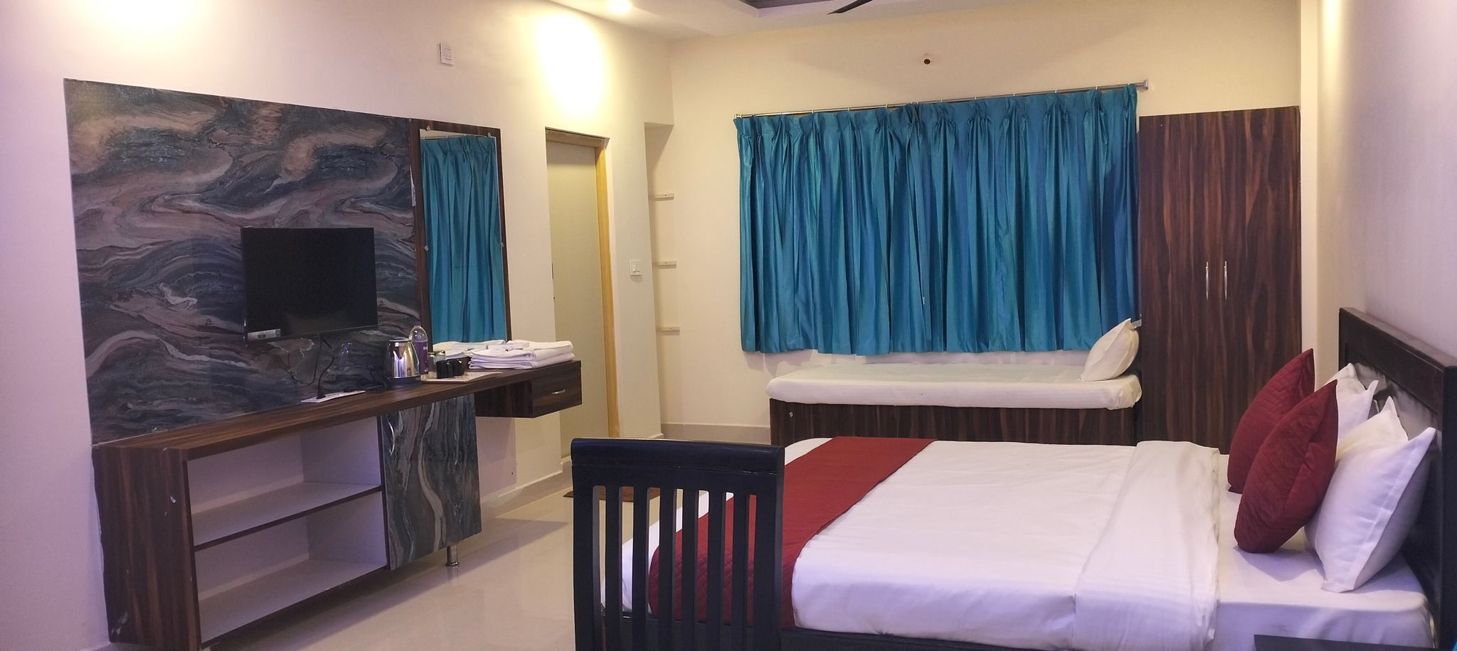 AC Luxury Room with Valley View