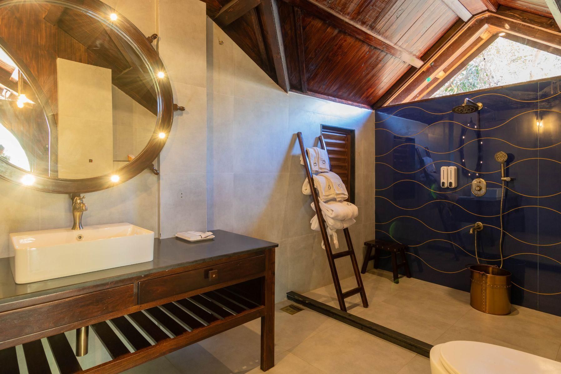 Premium Suite