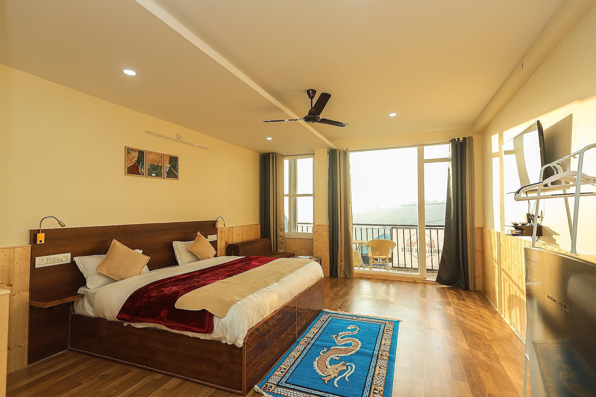 Deluxe Room with King Bed and Balcony