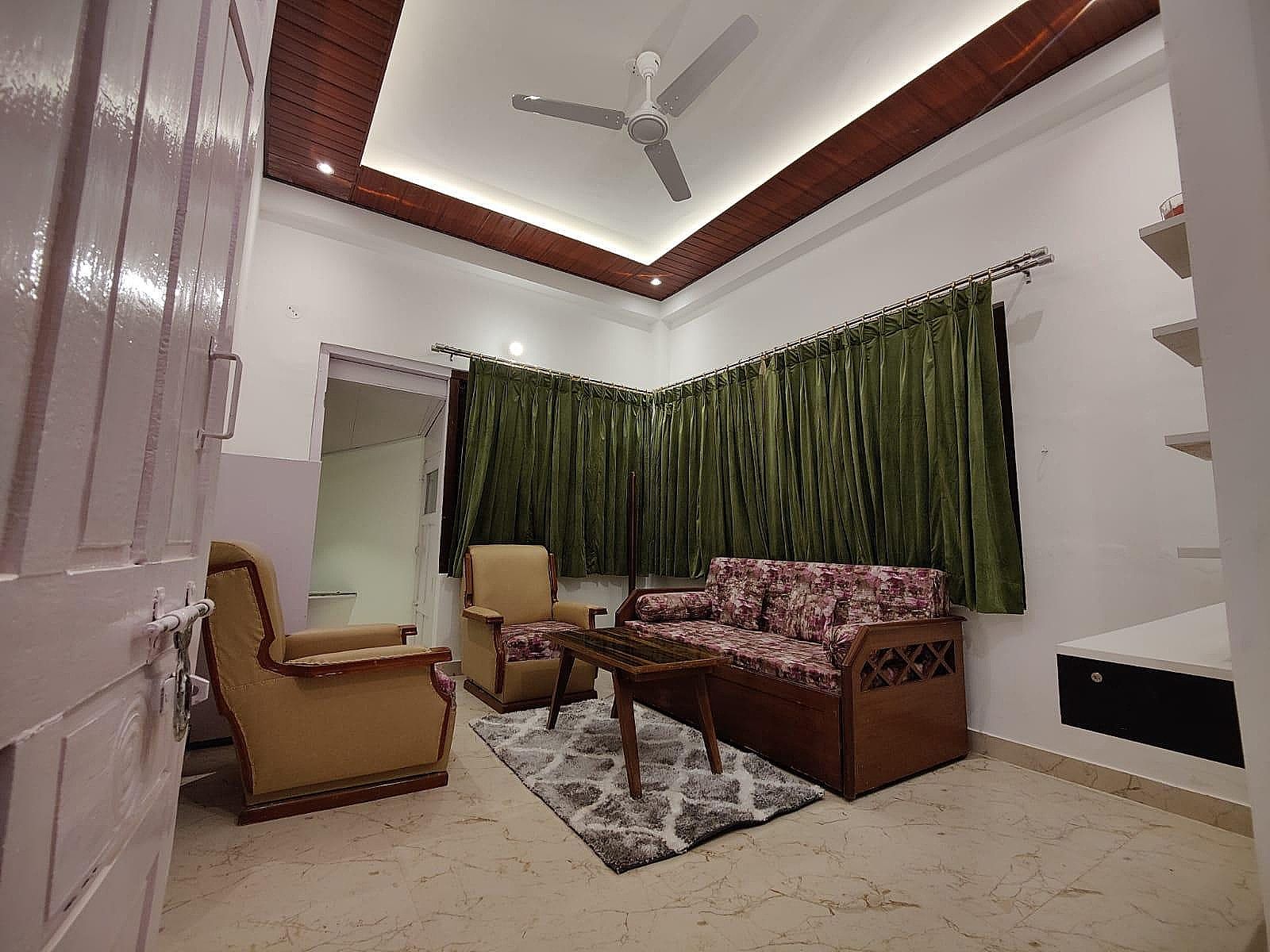 Gufa Cottage