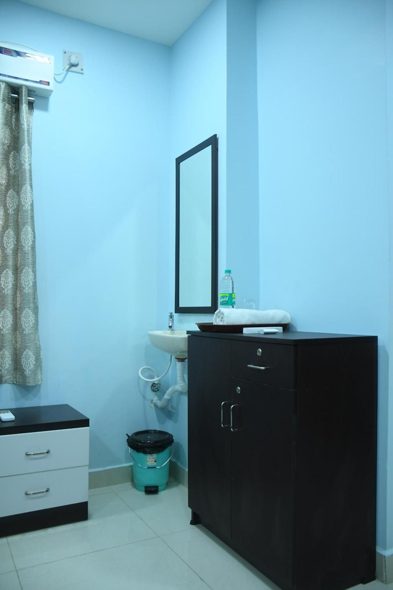 Mini Suite