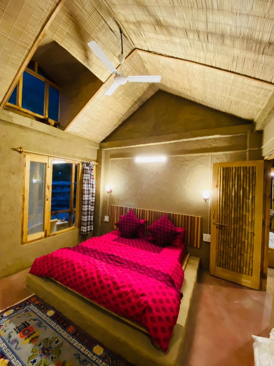 Deluxe Mountain View Double Room with Balcony