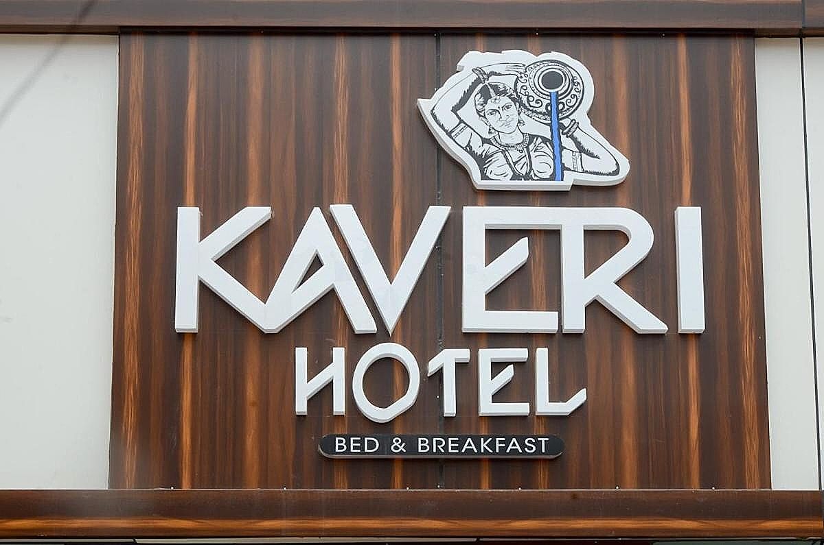 OYO 32997 Hotel Kaveri Bed & Breakfast