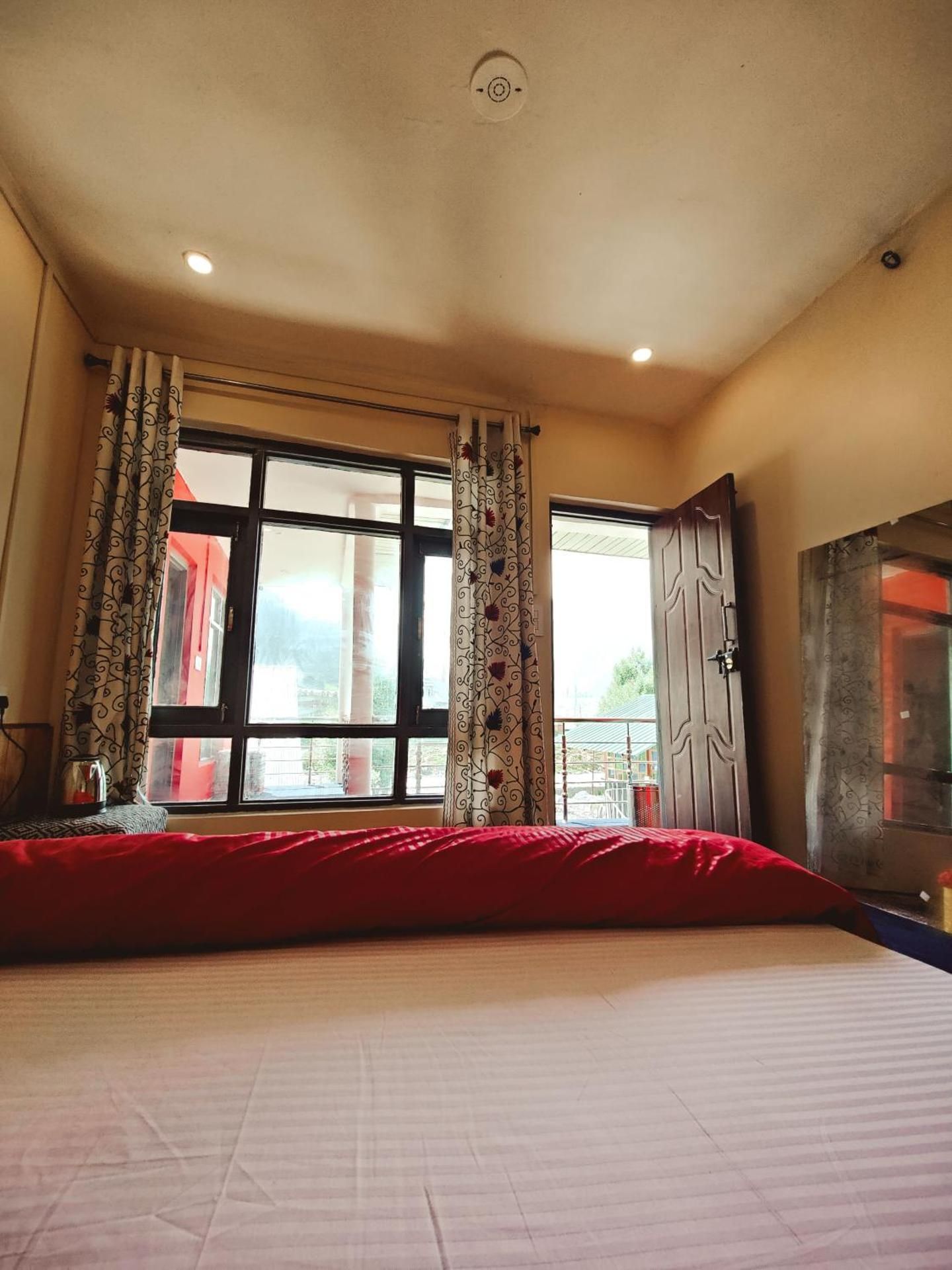Deluxe Double Room with Balcony