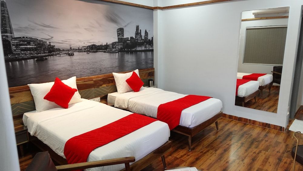 Deluxe Twin Room