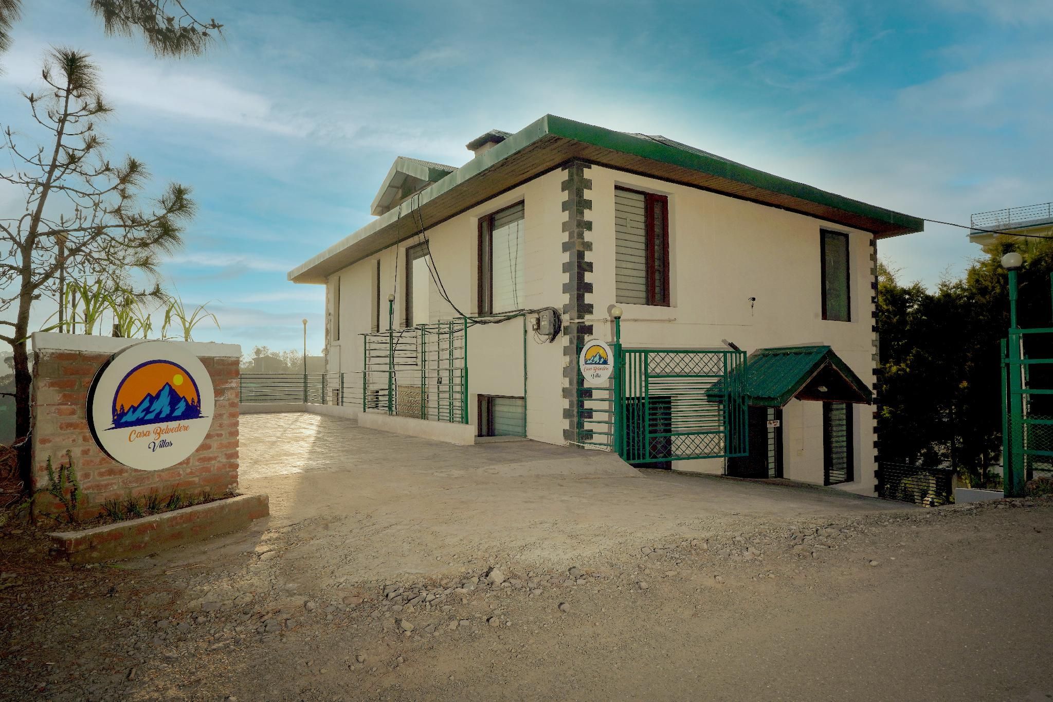 Casa Belvedere Luxury Villas Solan - Hotel Price, Reviews, Photos |  Adanione.com