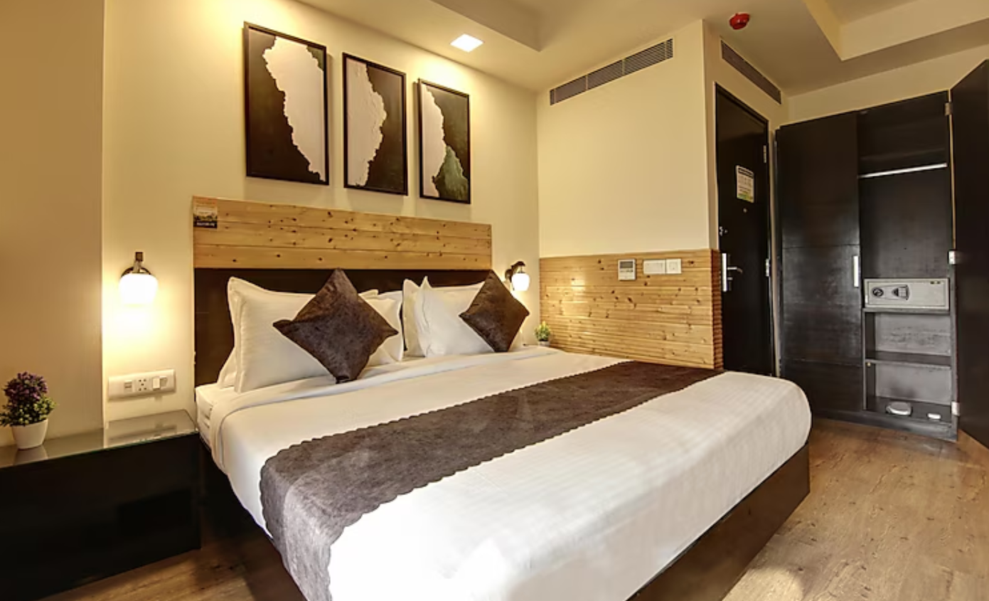 Day Use Room for 6 Hours, From 10 AM to 6 PM