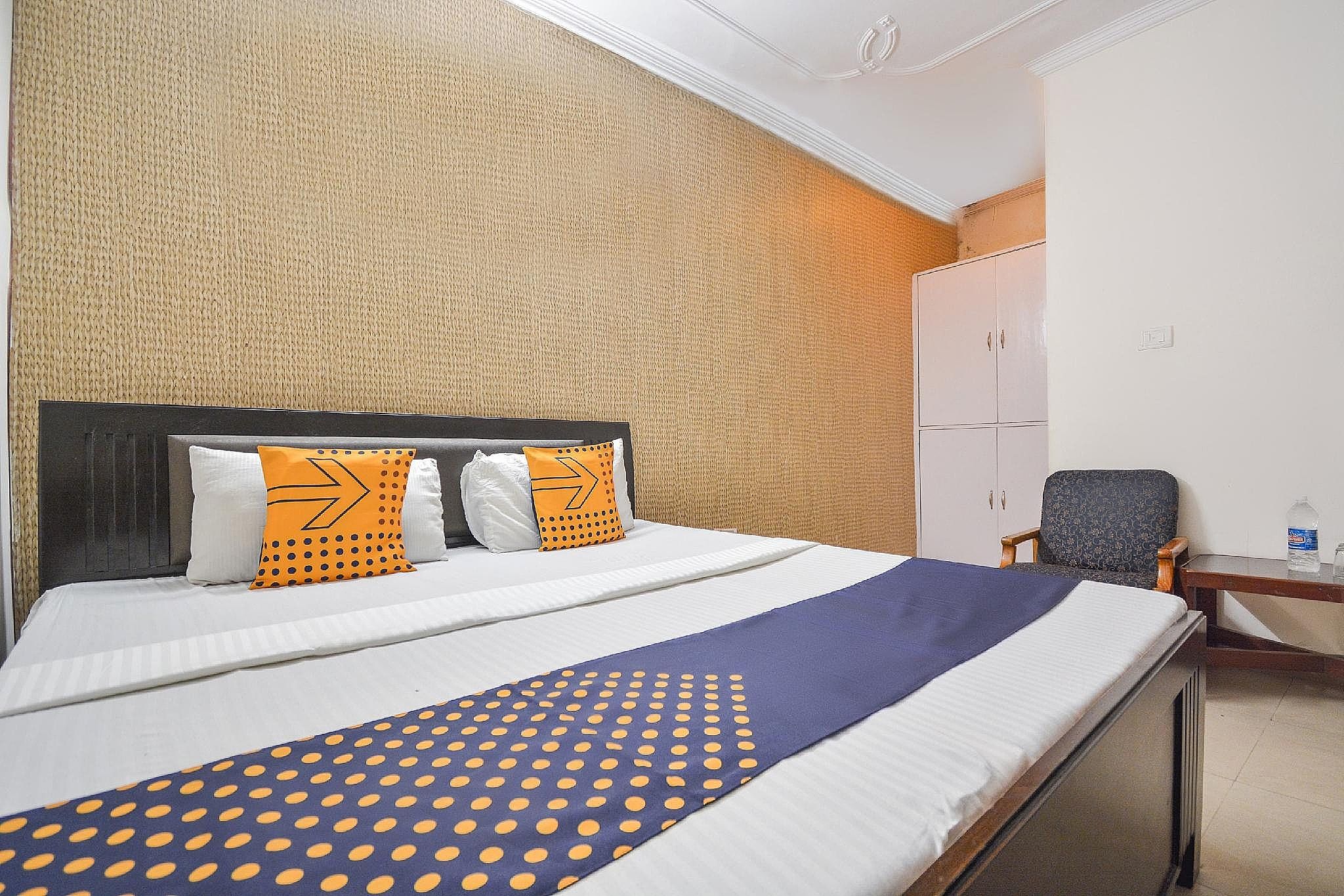 SPOT ON Room