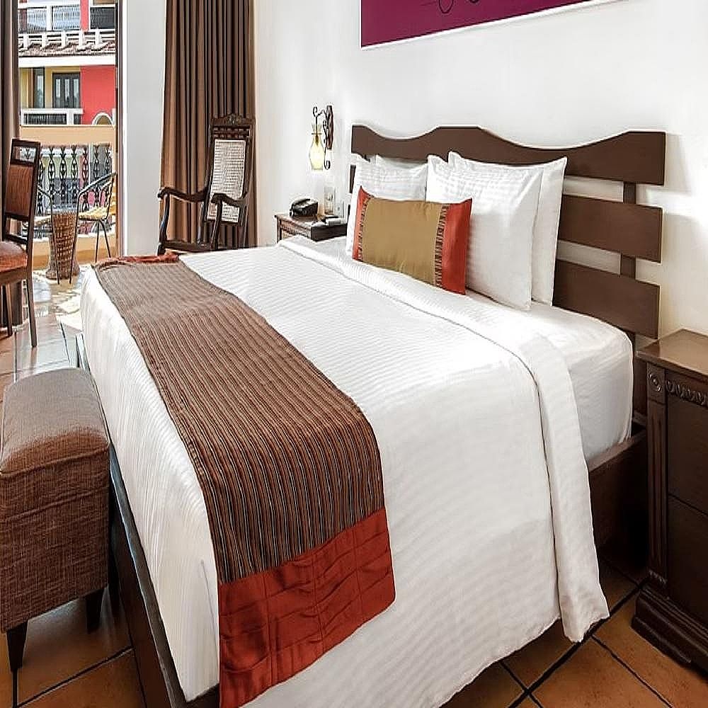 Deluxe Suites