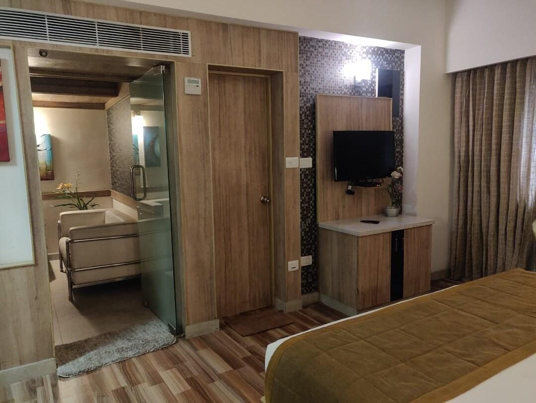 Suite Room