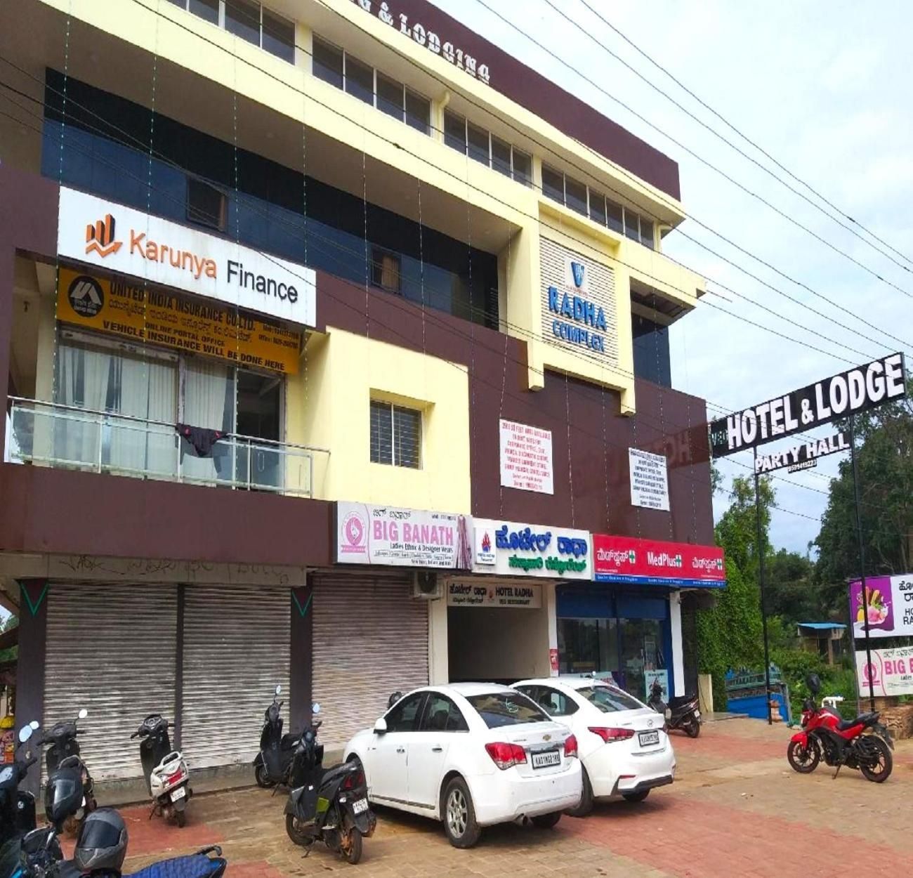 Hotel Radha