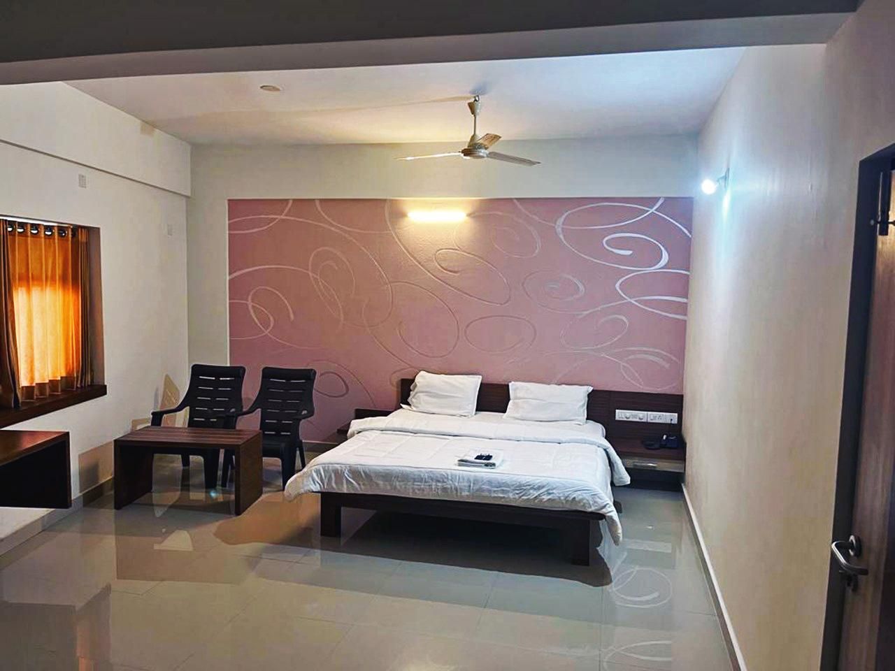 Hotel Radha