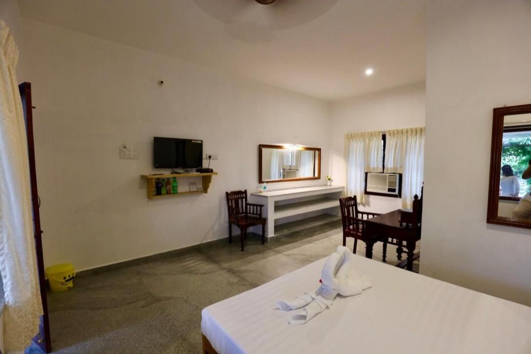 Deluxe Double or Twin Room with Garden View