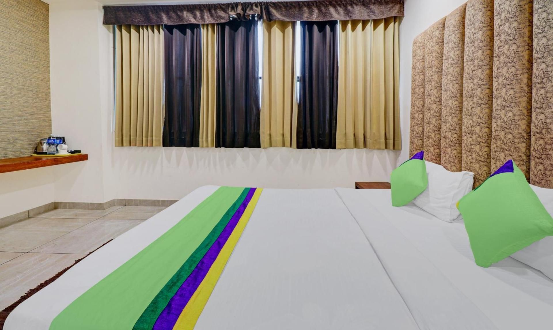 Hotel Sai Sagar Guna Standard Room