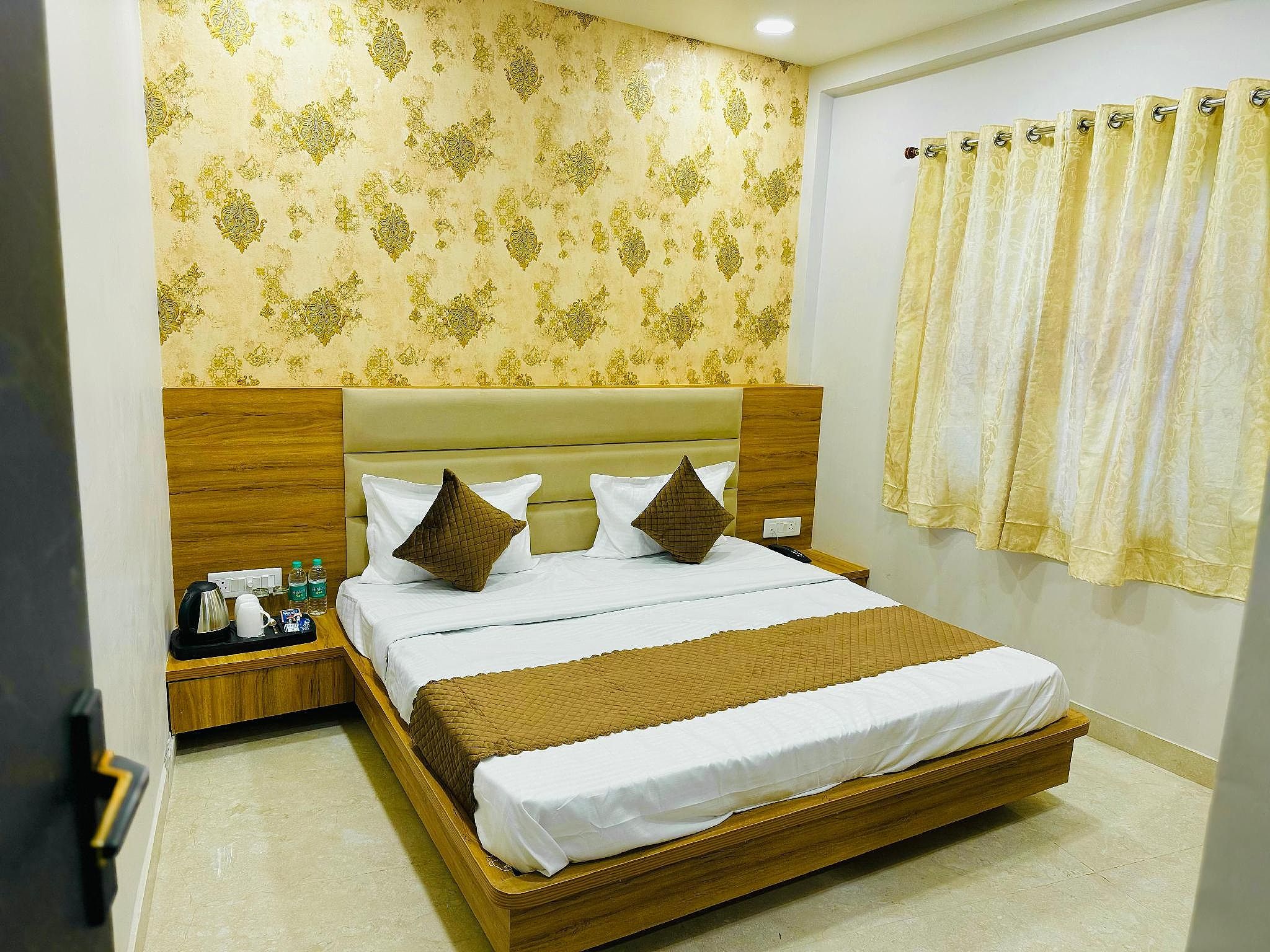 Deluxe Room for 6 People