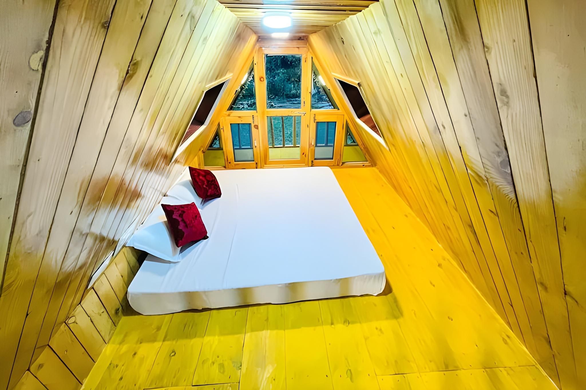 Ruby Room