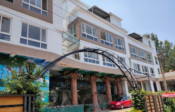 Livgrand Hotel Dreams Paradise, Yercaud