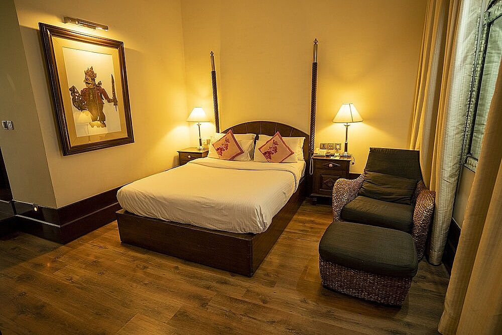 Royal Orchid Brindavan Garden Palace & Spa, Mysore Regal Queen Garden View Room with Balcony 4