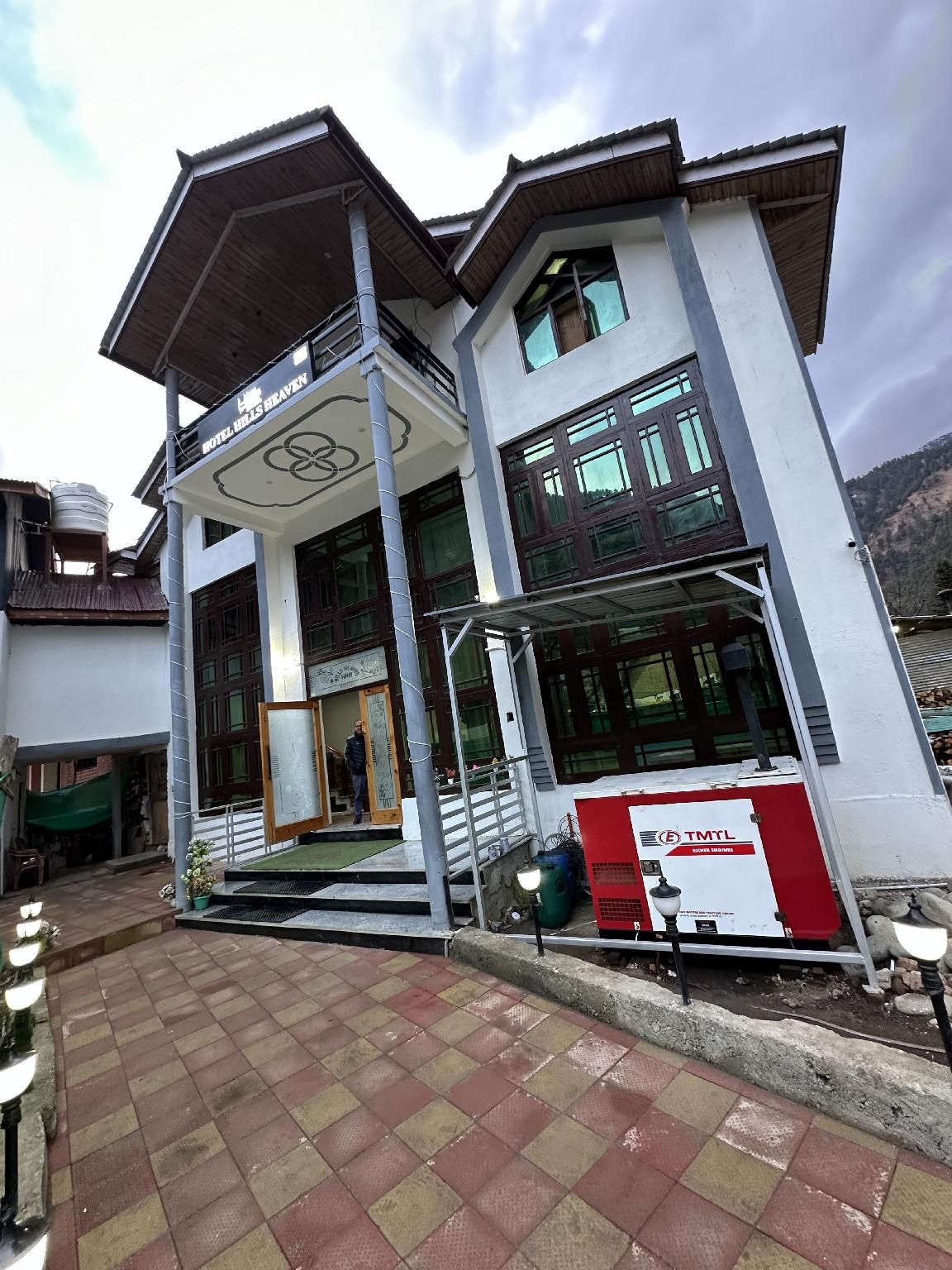 Hotel Exterior