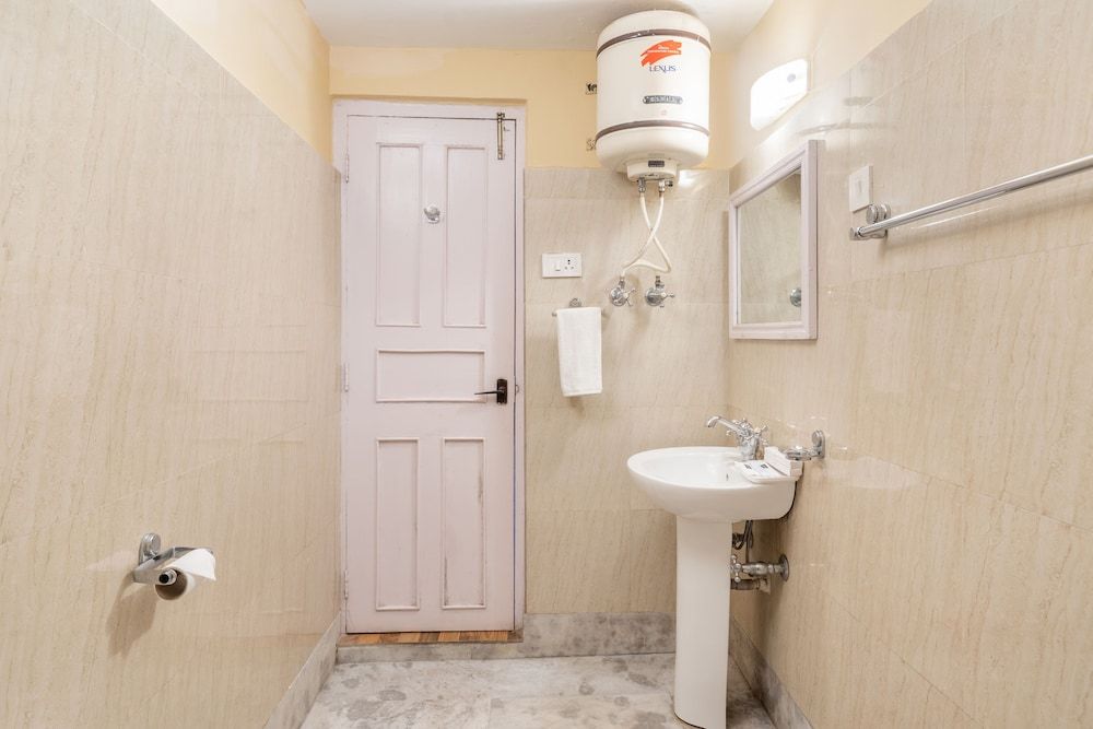 Summit Tashigang Resort Room with Private Balcony 9