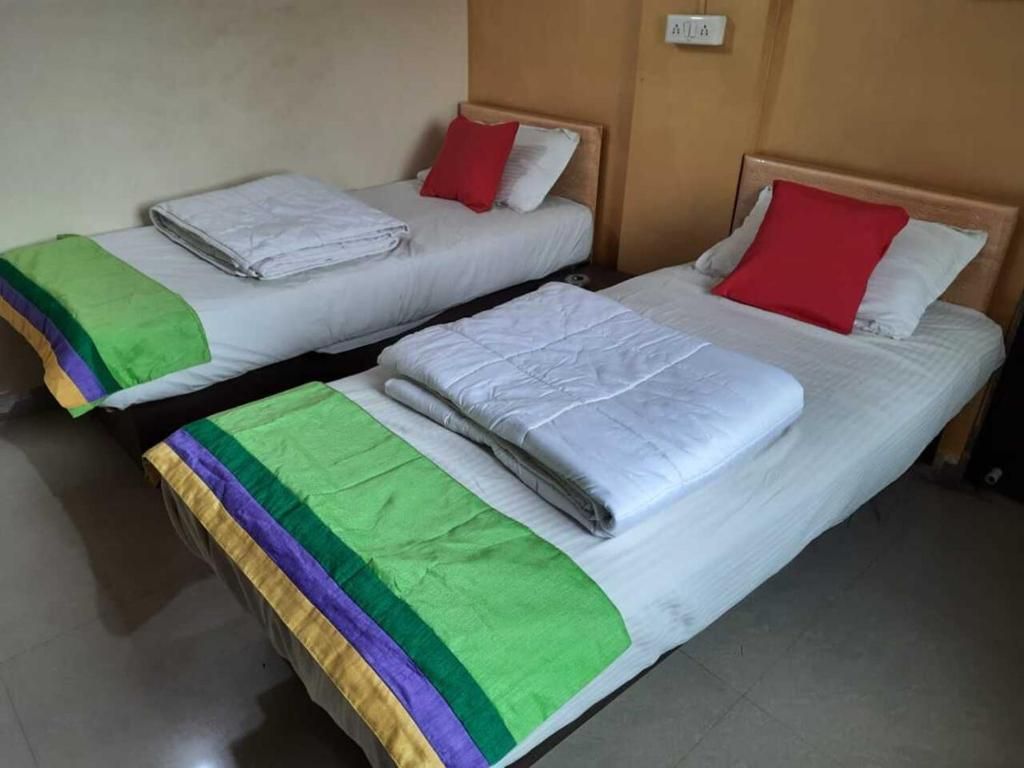 Abhimaan Residency Budget Double Room