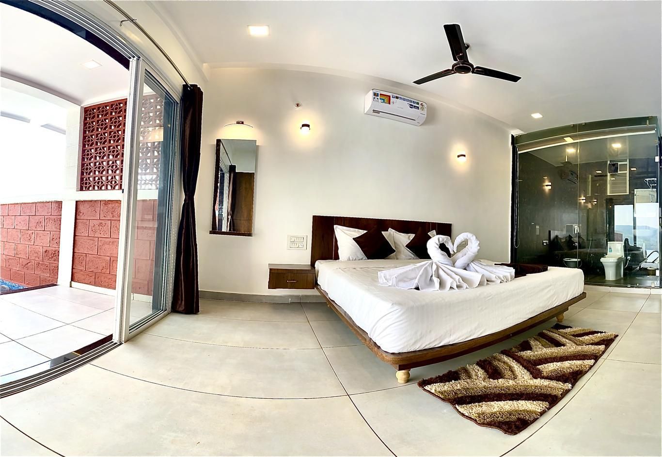 Deluxe Double Suite