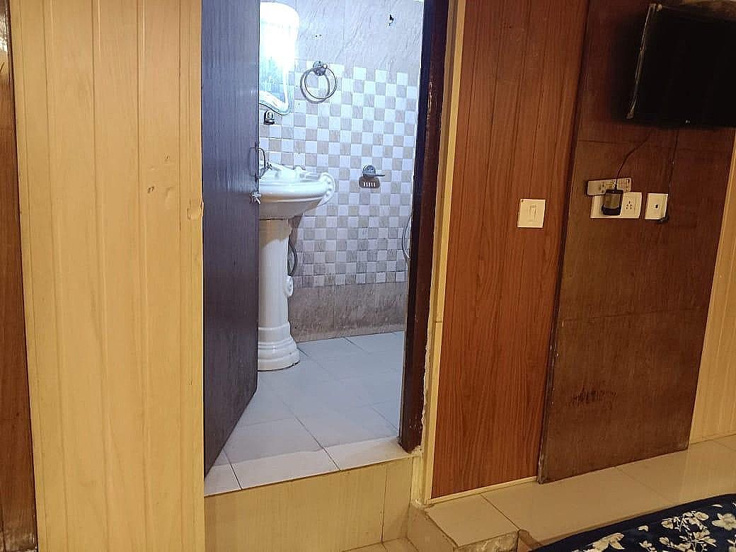 Standard Room (Non View)