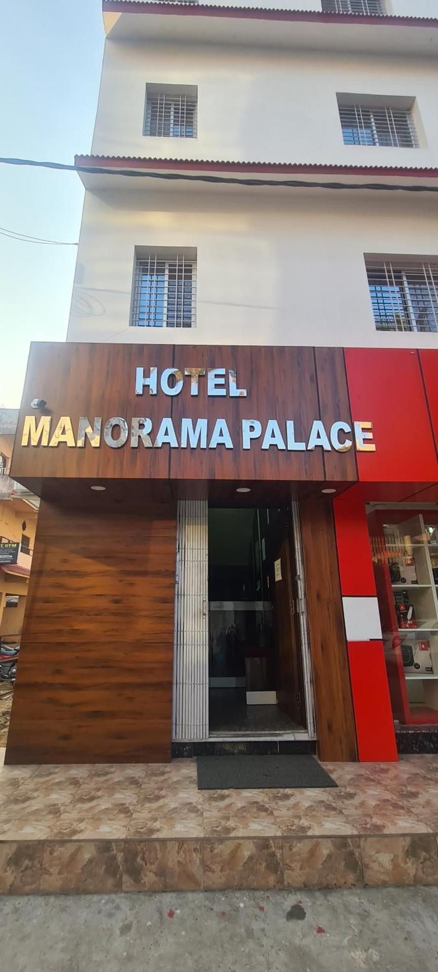 Hotel Manorama Palace