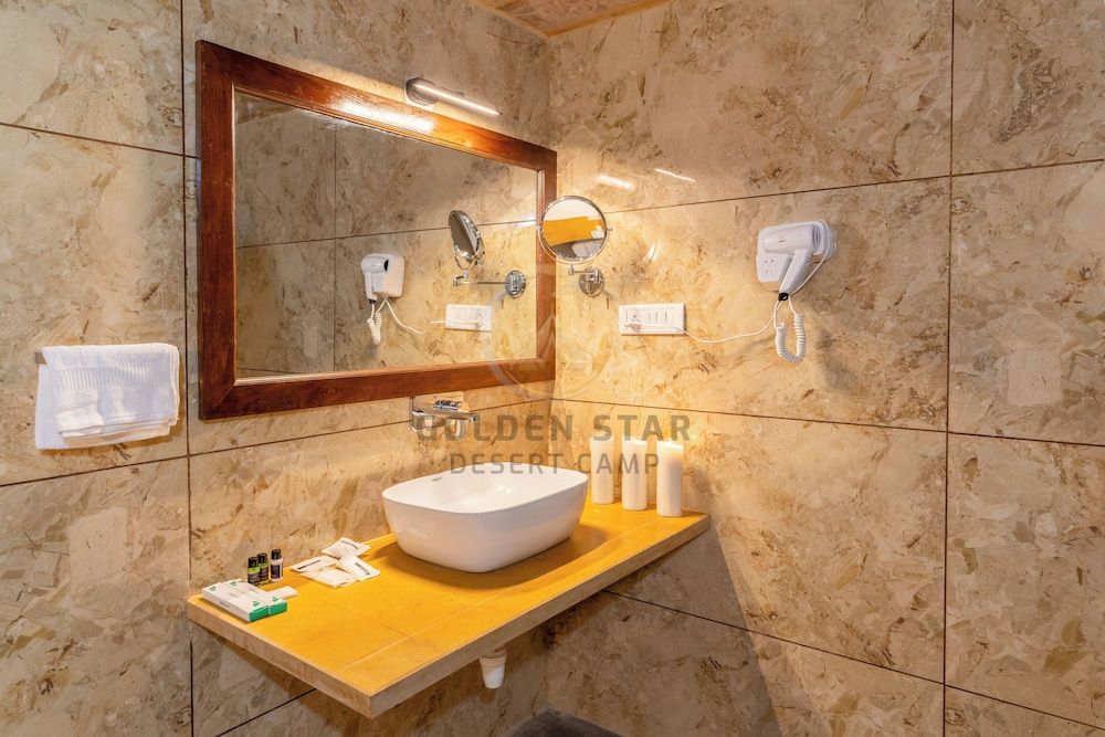 Golden Star Desert Camp Luxury Tent, Desert View 4