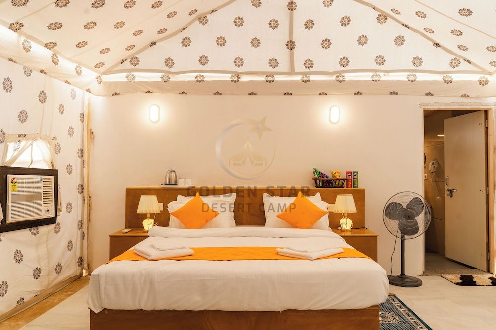 Golden Star Desert Camp Luxury Tent, Desert View