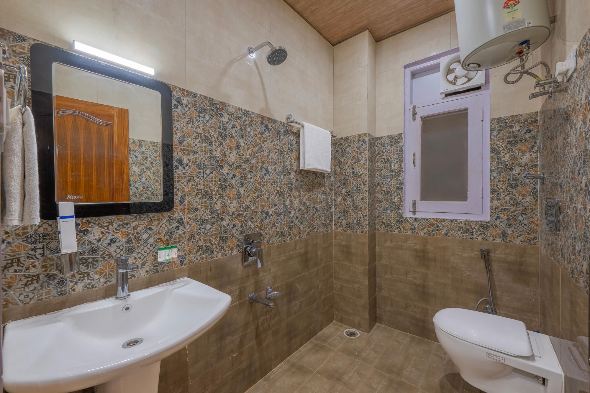 Apartment - 3 Bedrooms